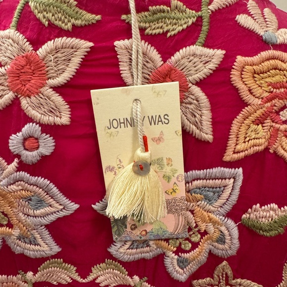 Johnny Was Jenai Blouse in Festive Fuschia. Size L. NWT - Picture 14 of 15